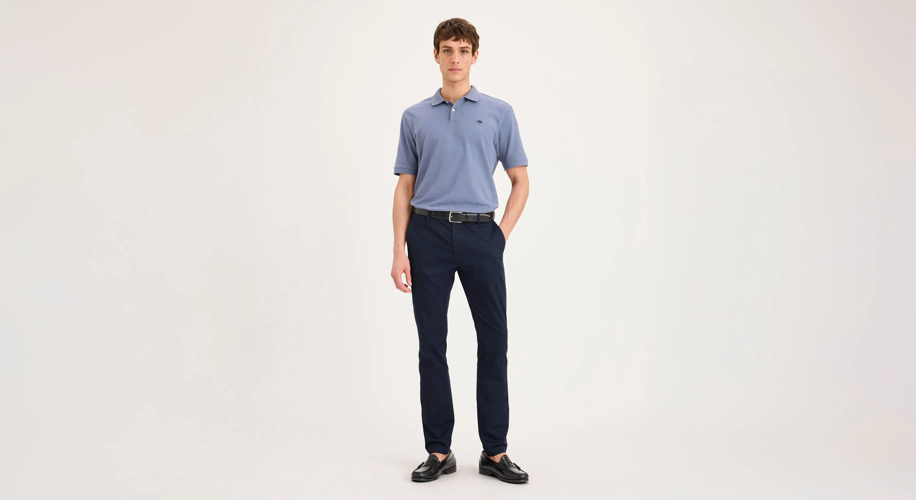 Signature Iron Free Khakis, Skinny Fit with Stain Defender? Chilly Weather Fit High Durability Thread