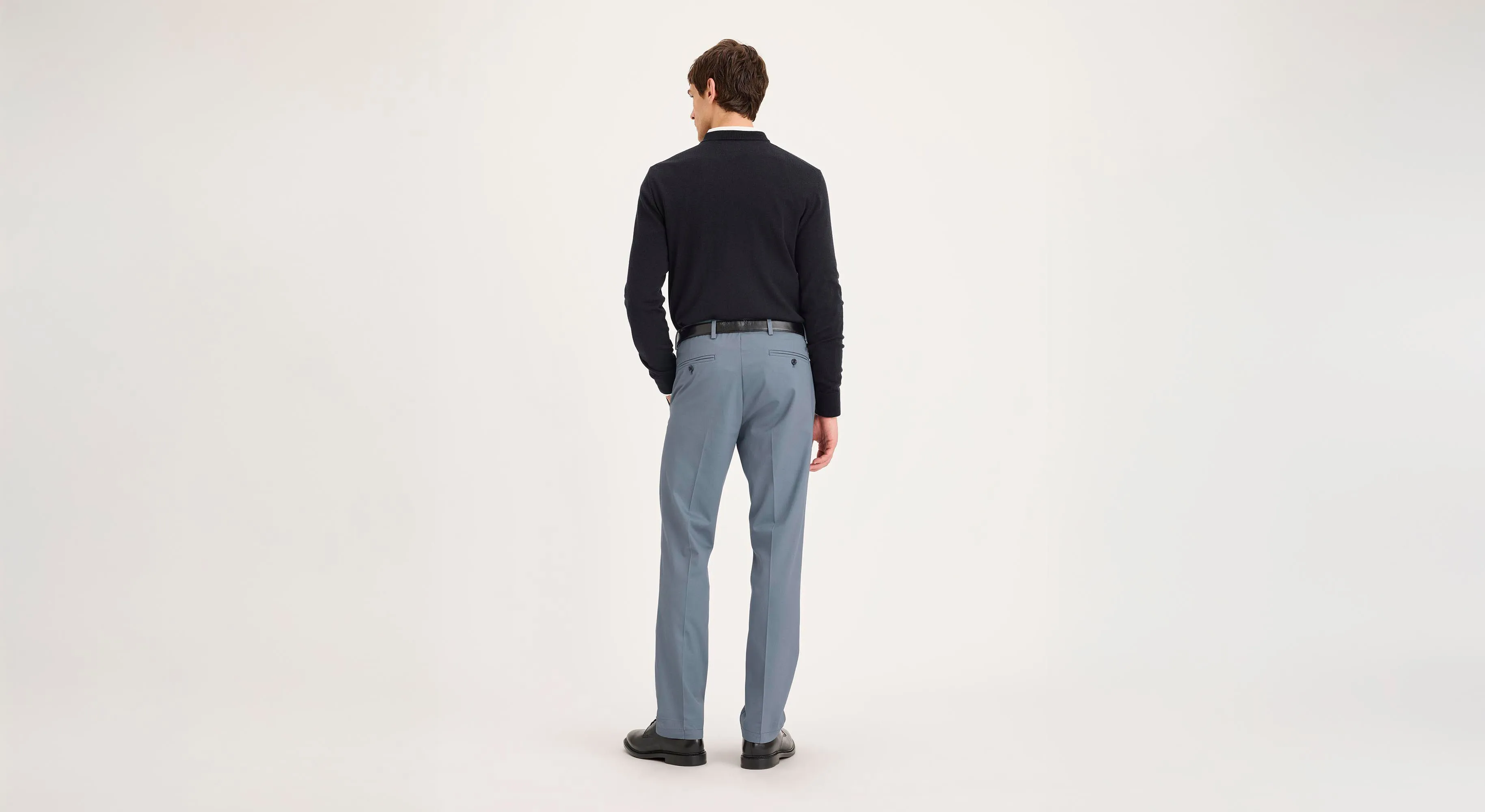 Stretch Support Long Wear Signature Iron Free Khakis, Slim Fit with Stain Defender?