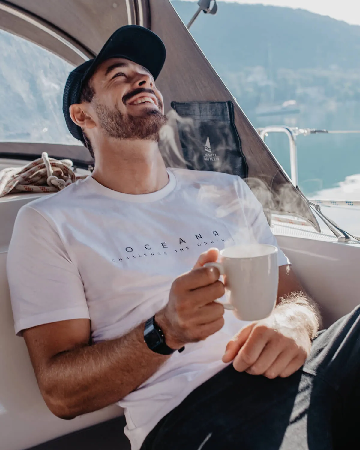 Pico Aconcagua - Unisex Organic Cotton T-Shirt Seam Free Back