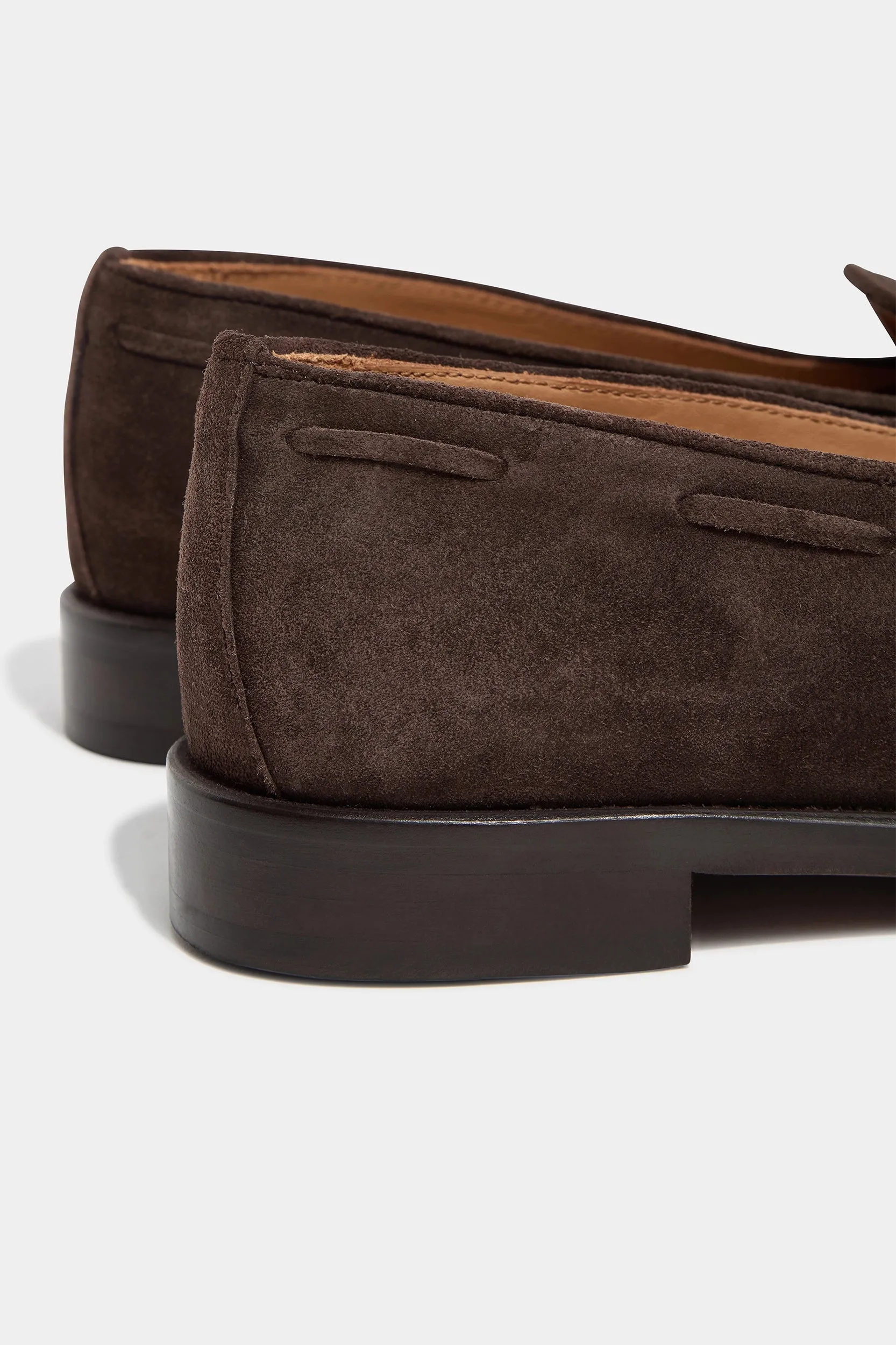 Chic Minimalism Brown suede tassel loafers - Made In Italy