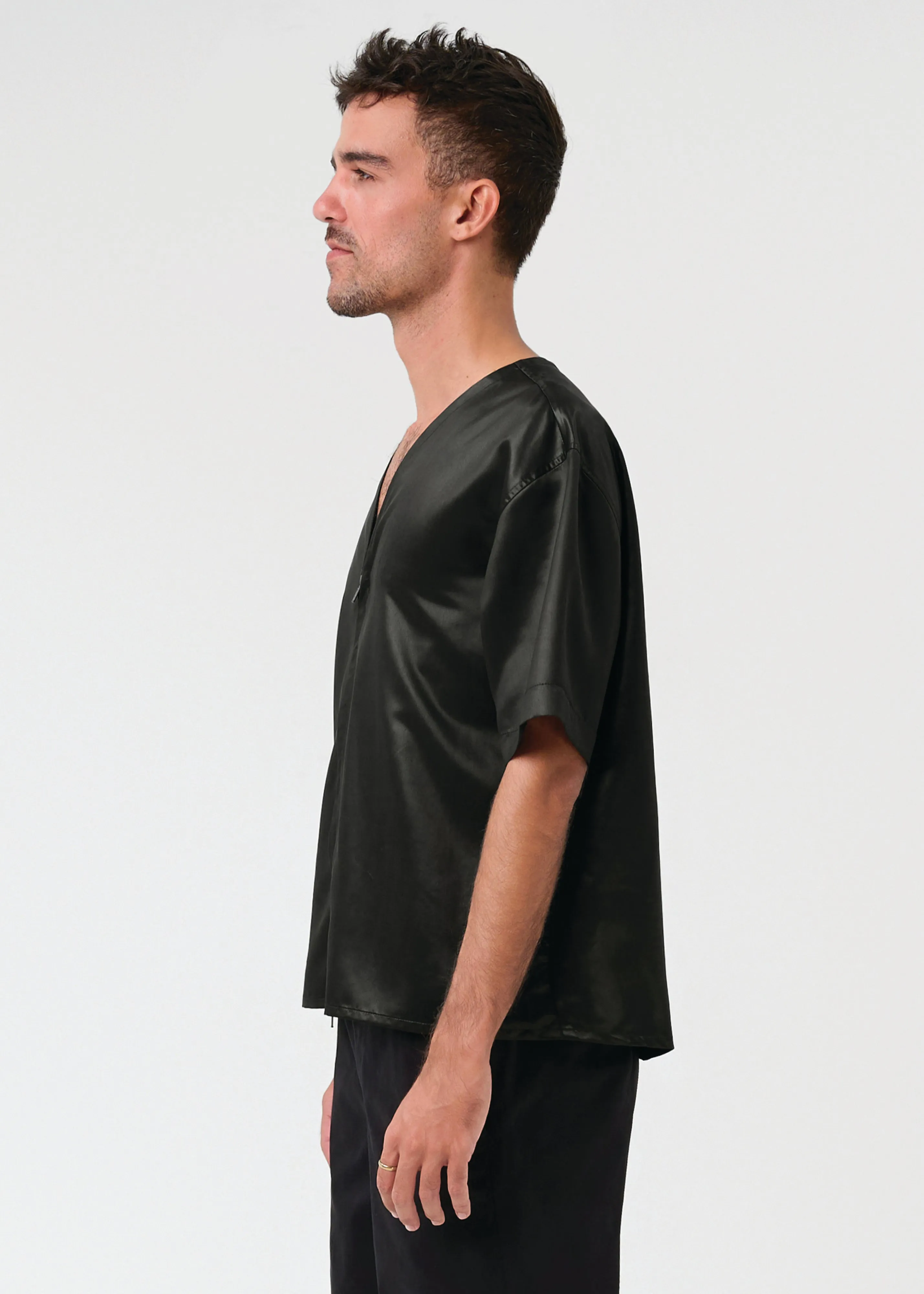 LACQUER SA DEC - LANH MY A Versatile Design