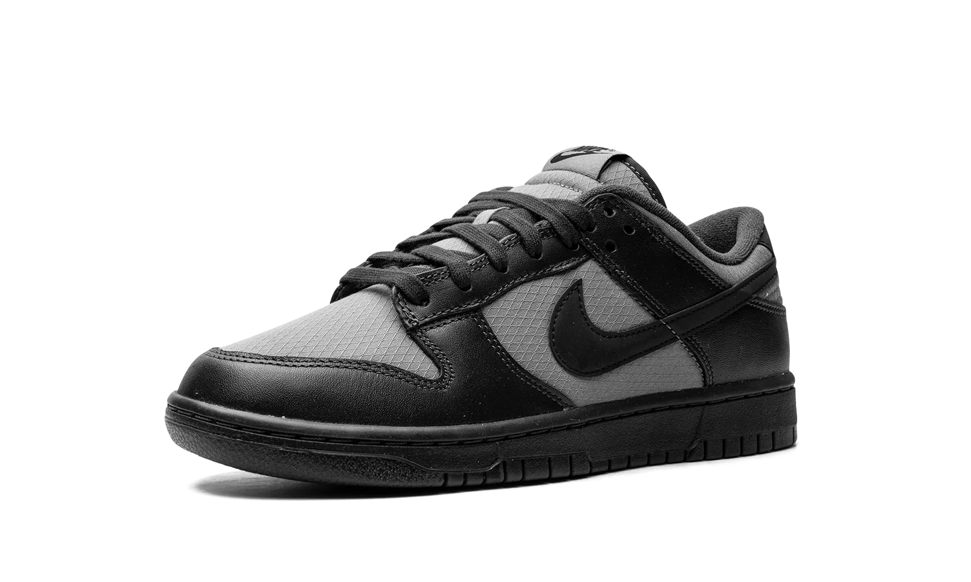 Stretchable Material Dunk Low Retro SE "Off Noir Smoke Grey"