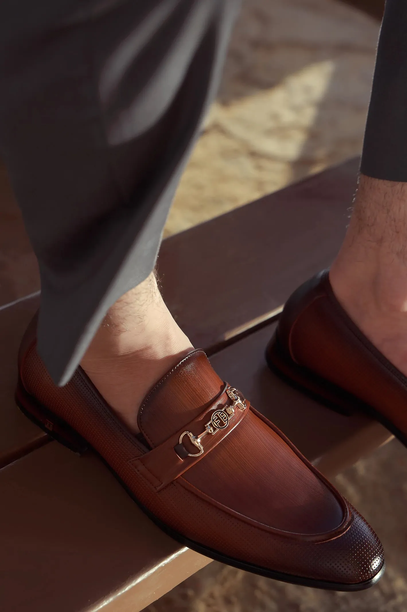 Soft Bottom Textured Sole Pattern Coffee Men Formal Moccassins