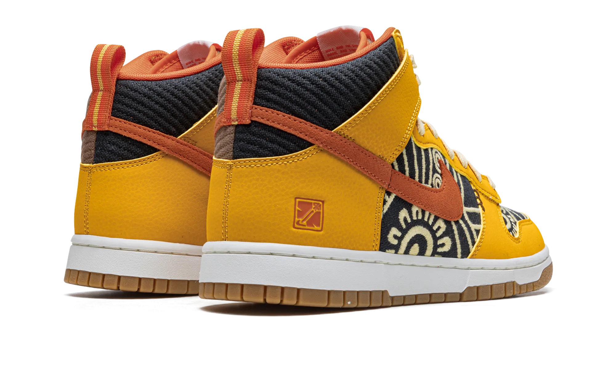 Shockproof Dunk High "Somos Familia"