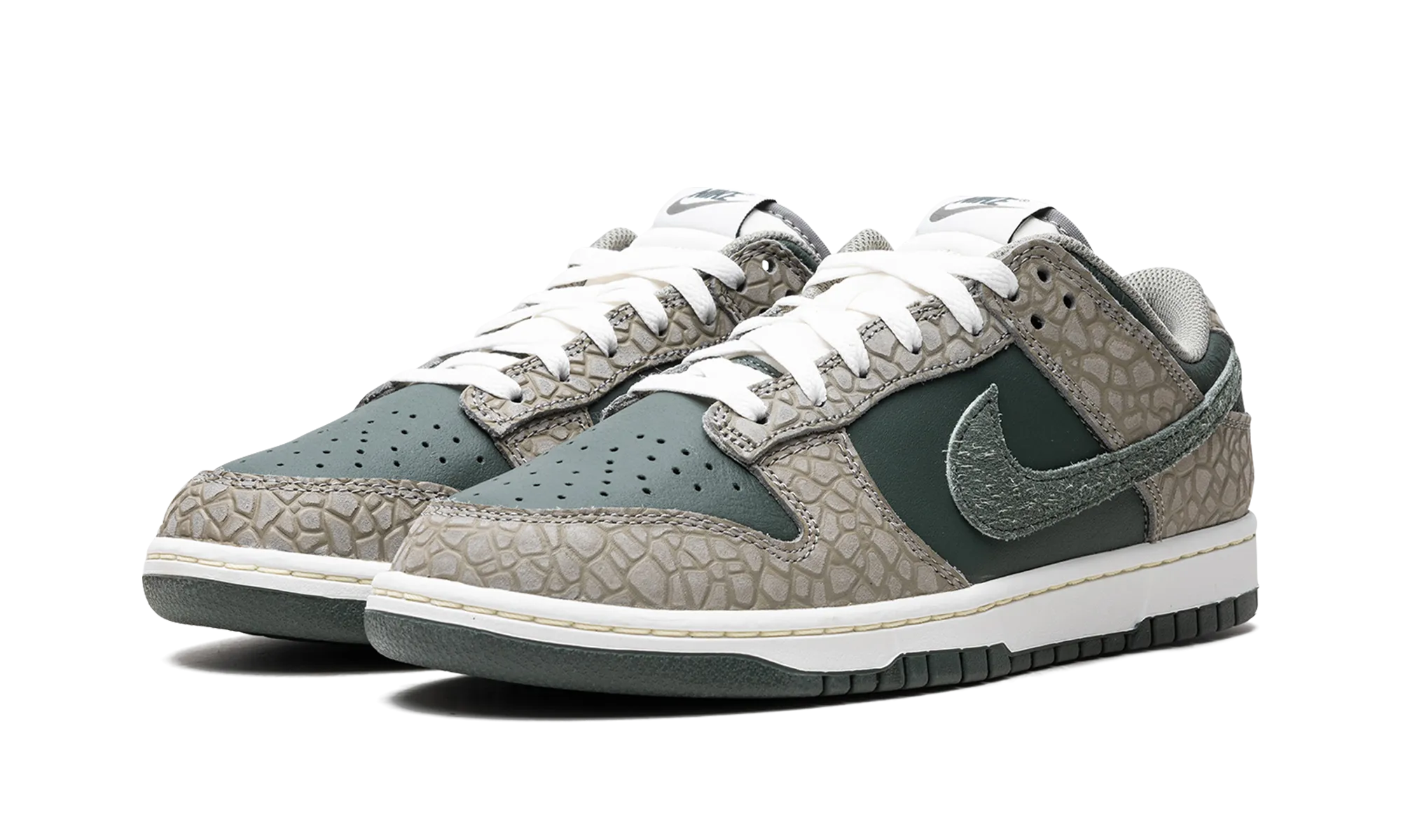 Dunk Low "Urban Landscape 2.0" Active Fit Anti Slip Outsole