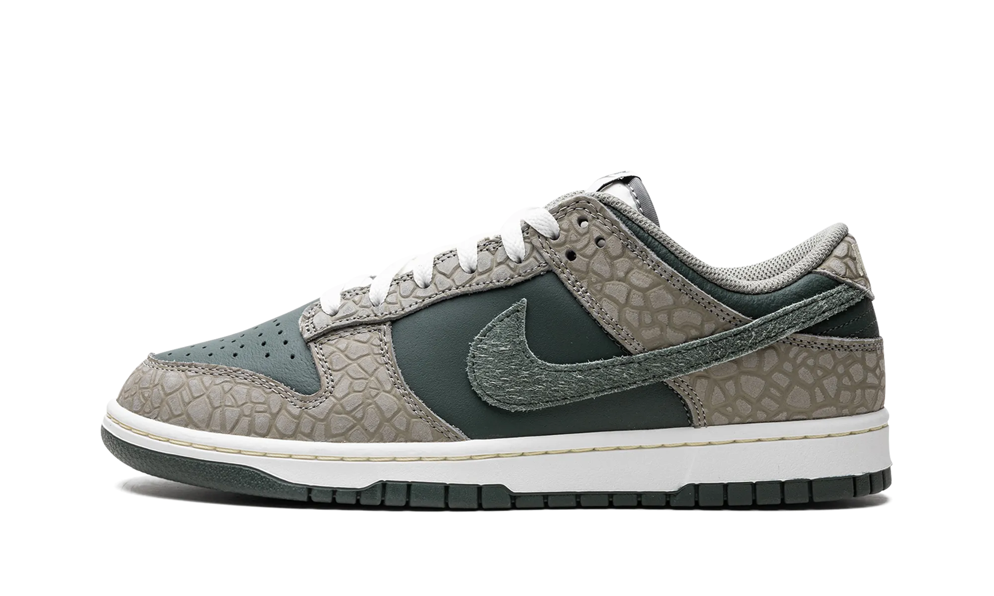 Dunk Low "Urban Landscape 2.0" Stable Heel Smooth Finish