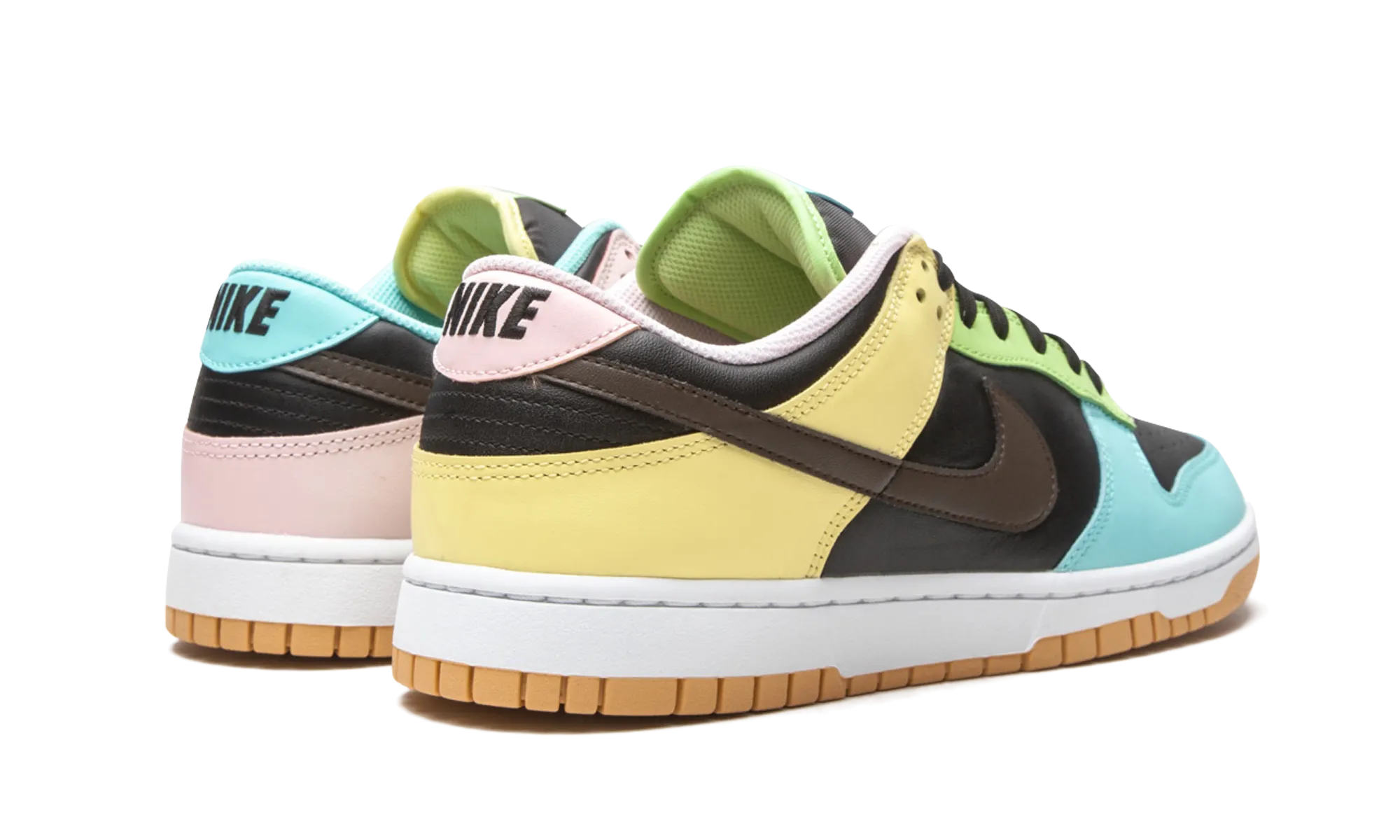 Responsive Fit Foot Lock Dunk Low SE "Free 99 - Black"