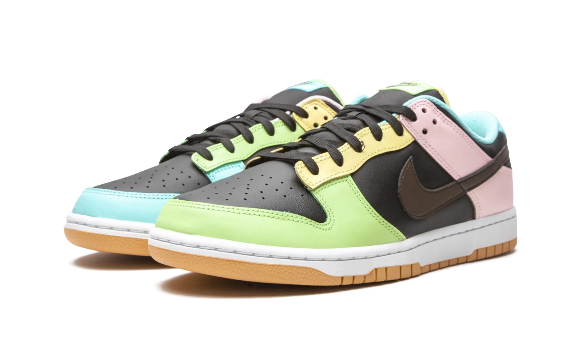 Dunk Low SE "Free 99 - Black" Responsive Grip