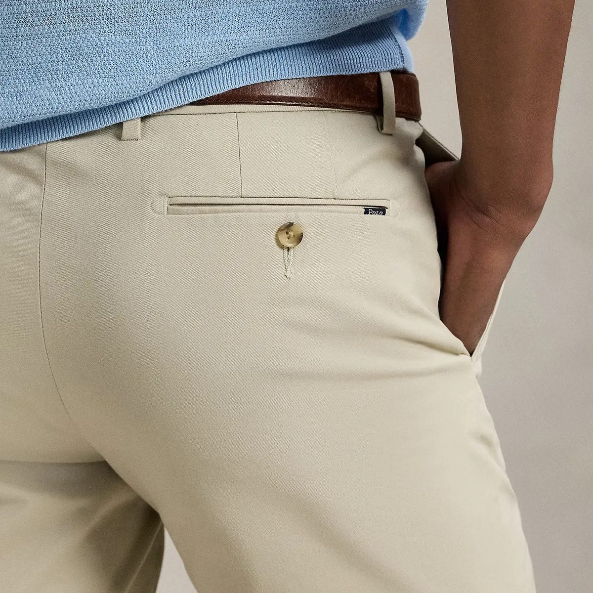 laid-back style Ralph Lauren - Slim Chino Short in Beige