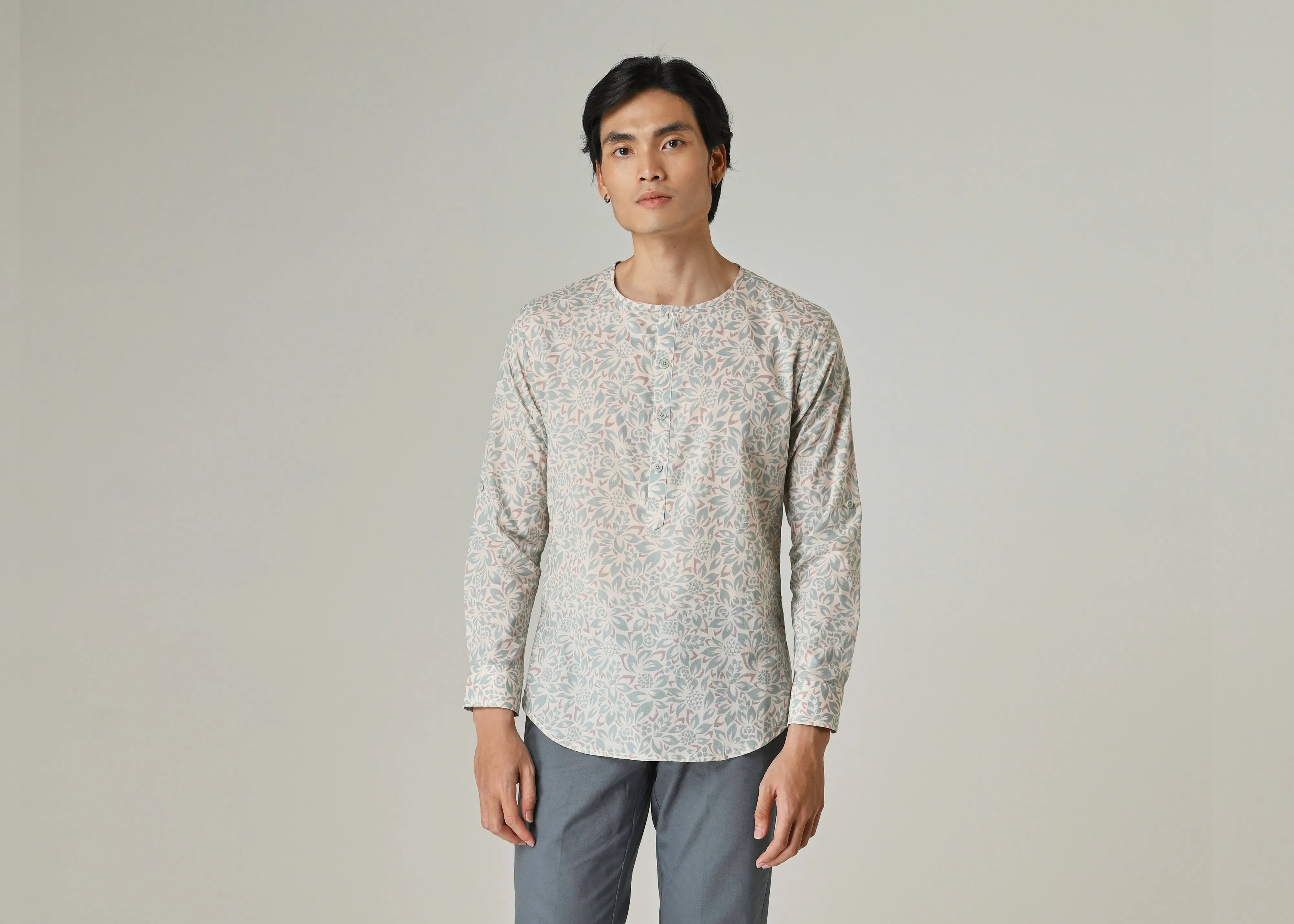 Sleek Silhouette Effortless Style TEA - TUTTI FRUTTI LOTUS