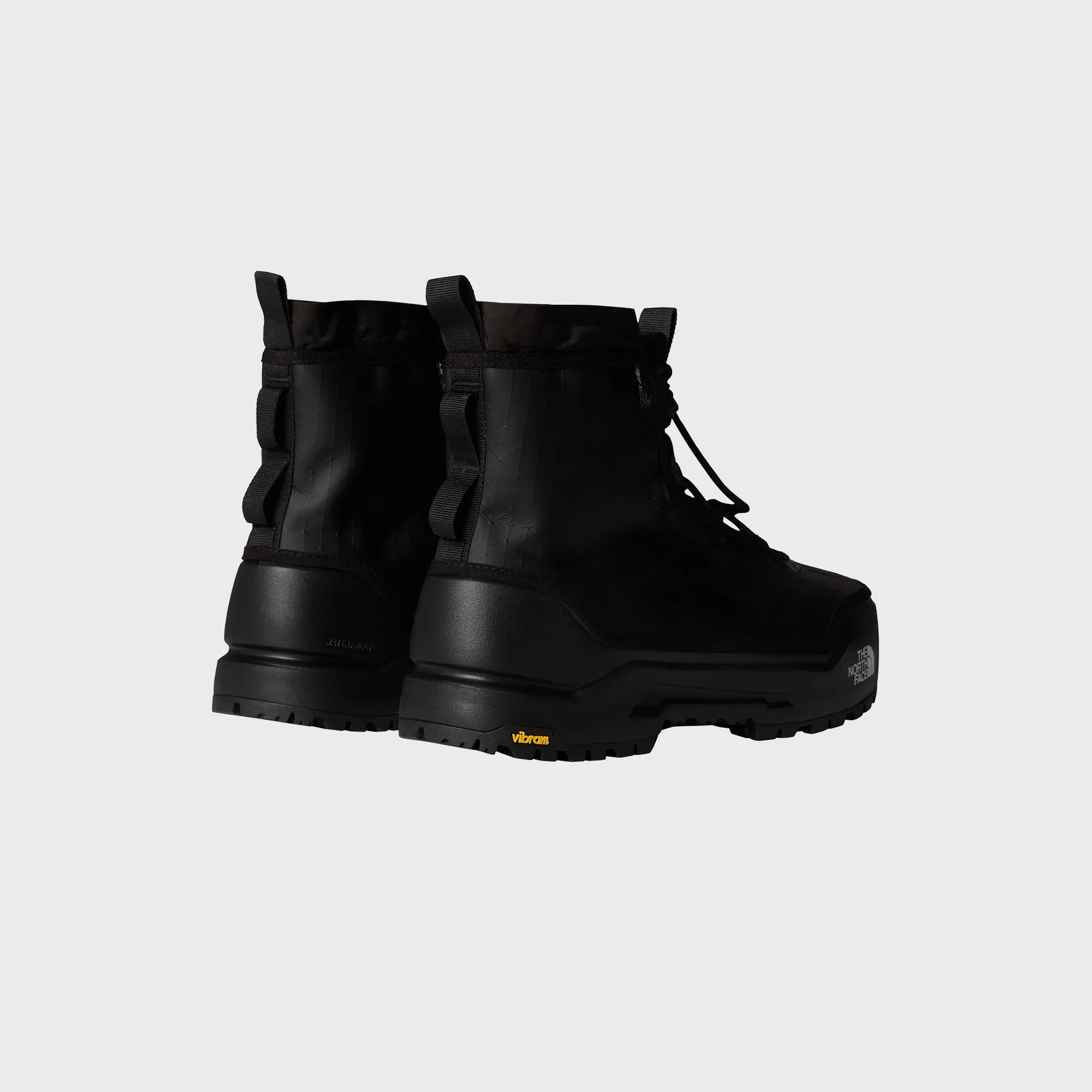 Hiking Essential Cozy And Stylish The North Face Base Camp 100 ?C TNF Black / TNF Black