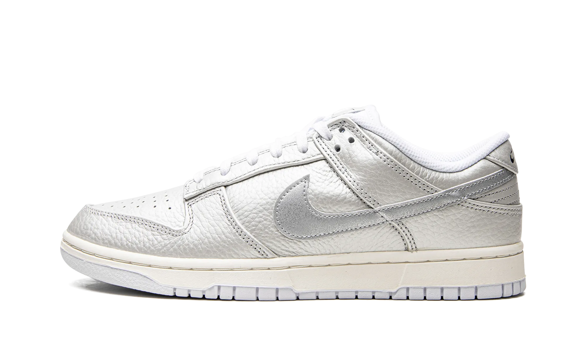 Secure Speedy Ride Fit Dunk Low "Metallic Silver"
