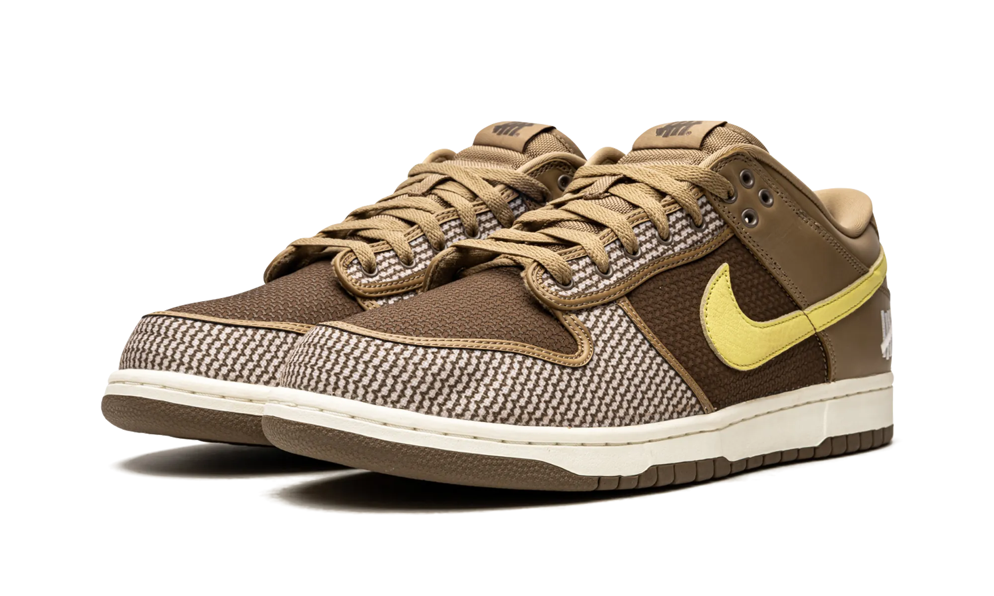Speed Ready Dunk Low SP "Undefeated - Canteen"