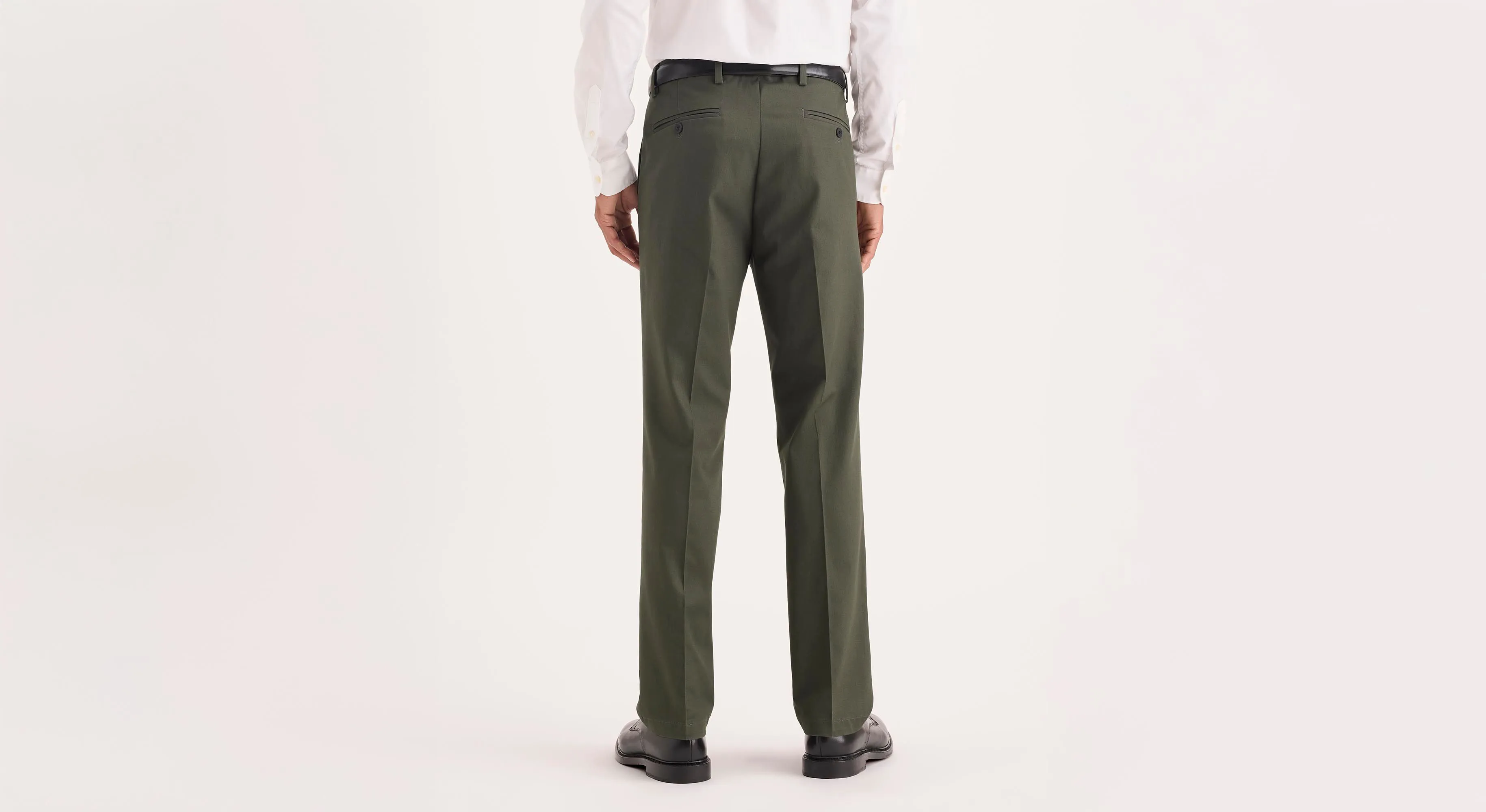 Signature Iron Free Khakis, Slim Fit with Stain Defender? Water Resistant
