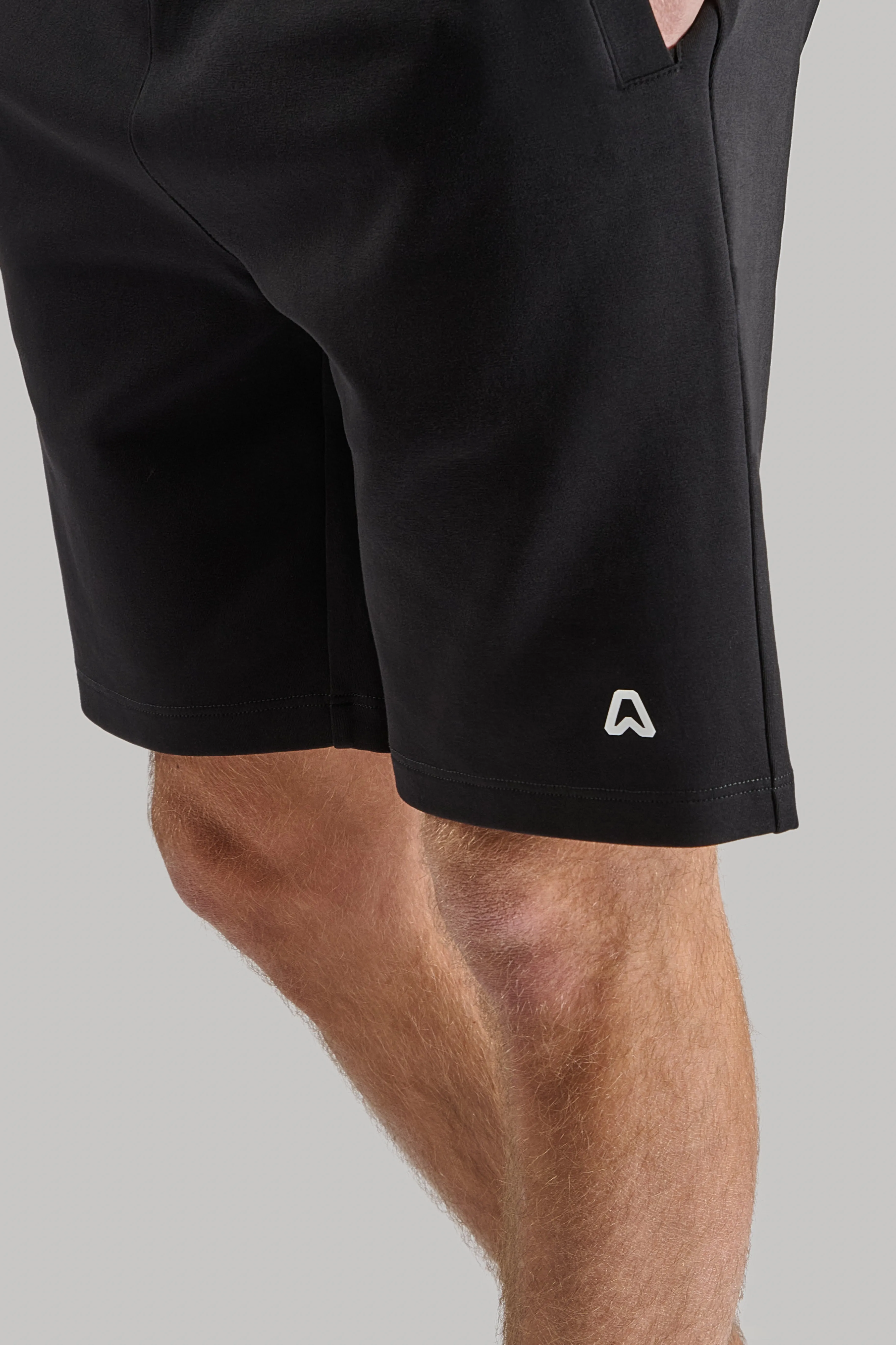 Core Cotton Blend Sweat Golf Shorts - Putter Black Cargo shorts skiing outfit