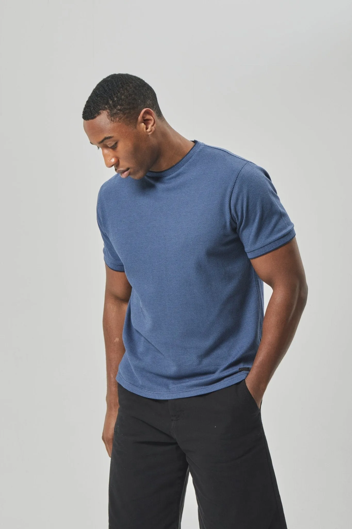 Holiday Style Mens 'ABVIA' T-Shirt - NAVY