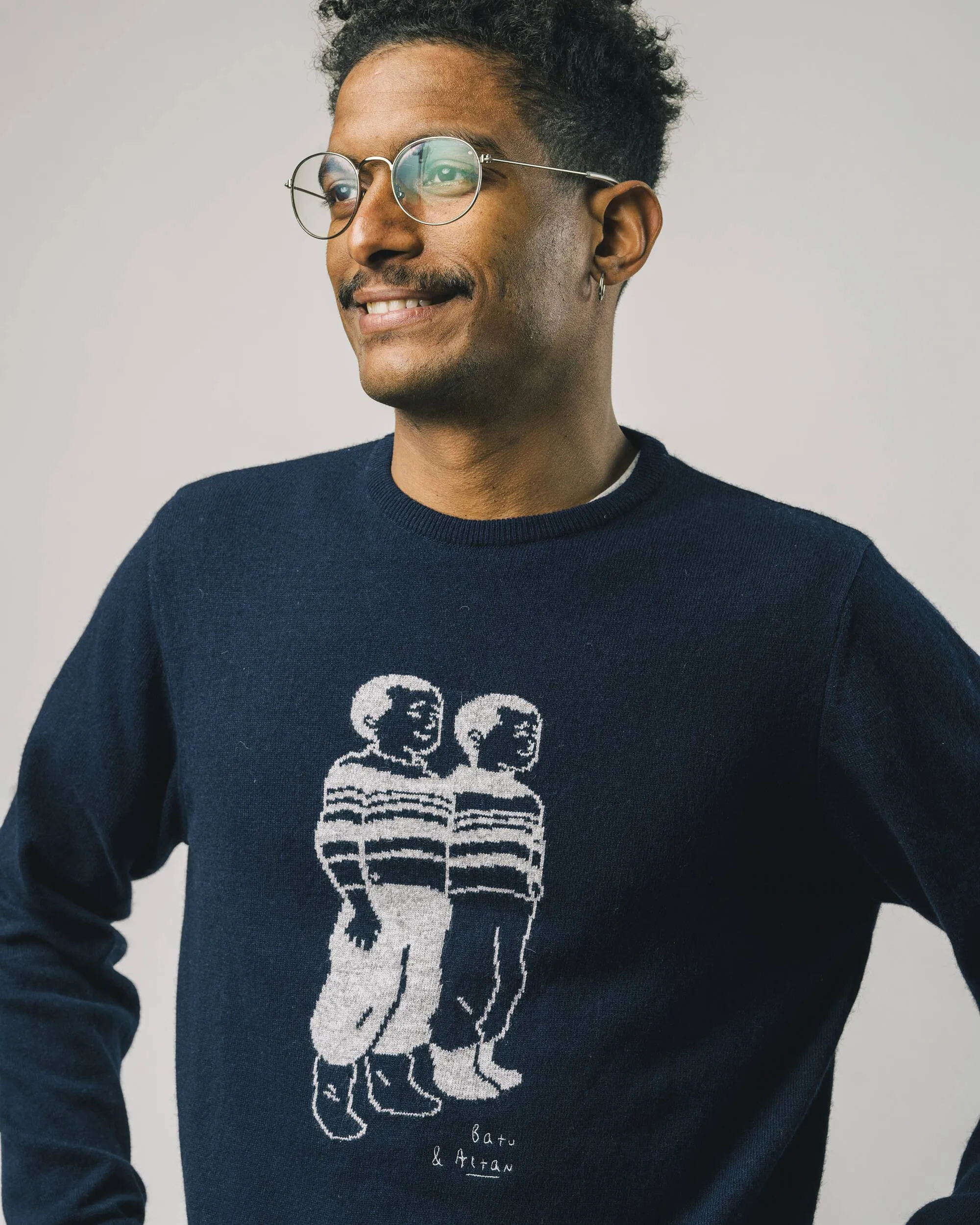 Twins Sweater Navy Collared Casual Style