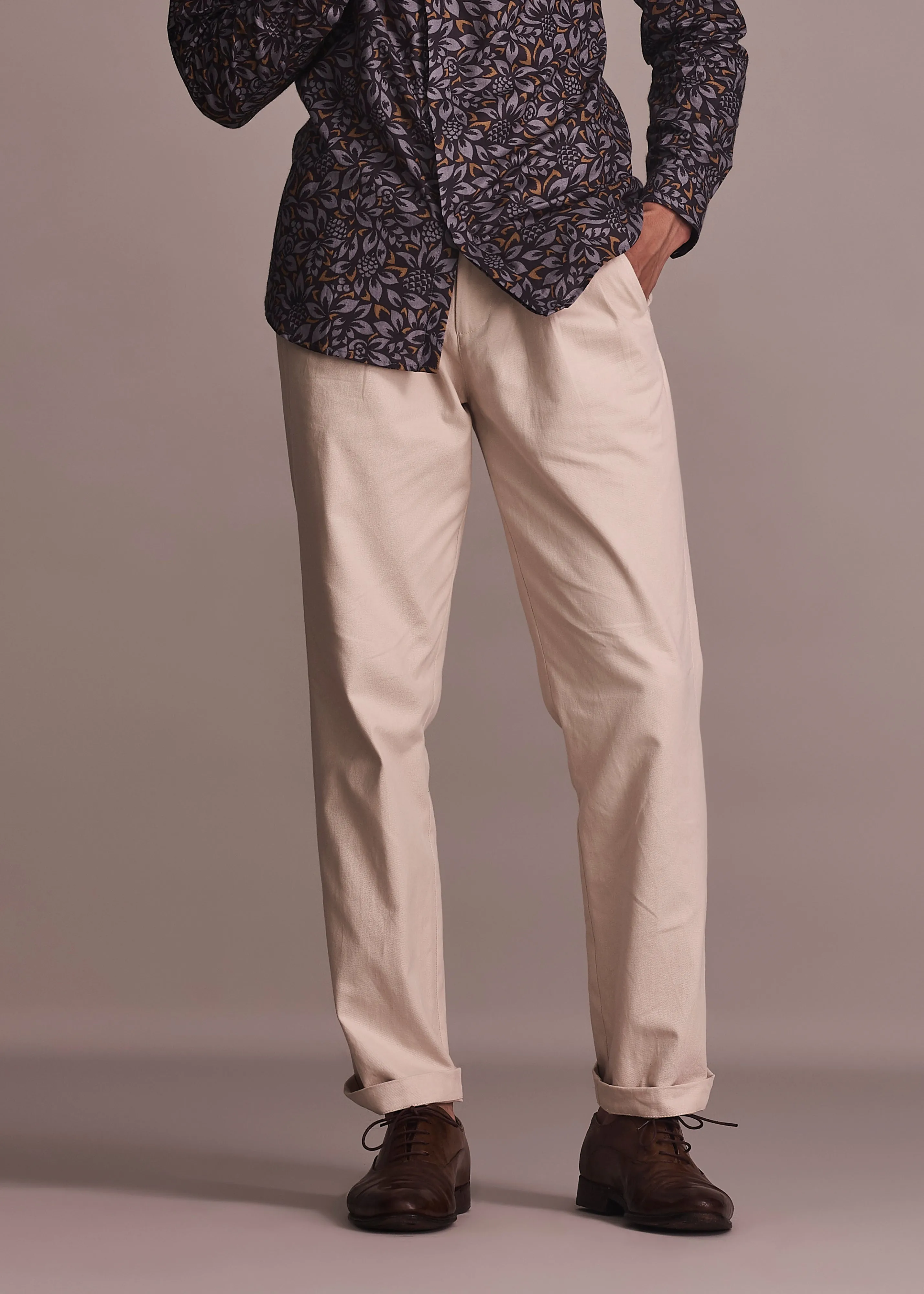 PALM - CASHEW Sleek and Soft