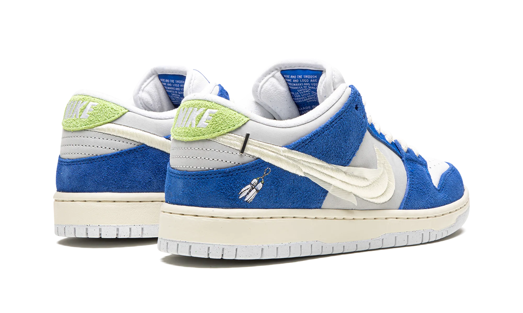 Training Focus Low Top SB Dunk Low "Fly Streetwear - Gardenia"