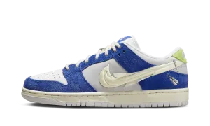 Relaxed Movement Good Traction SB Dunk Low "Fly Streetwear - Gardenia"