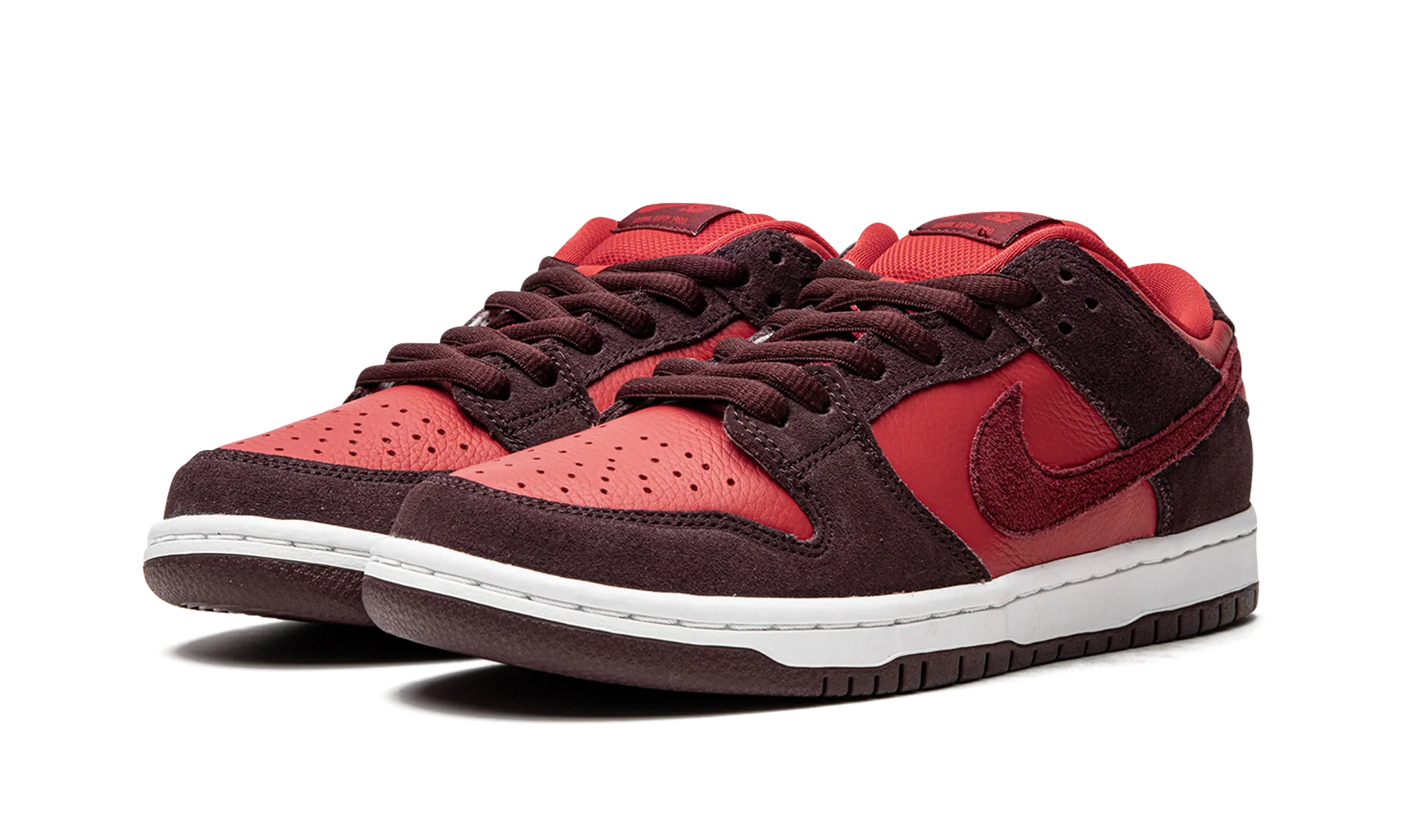 SB Dunk Low "Cherry" Compact All Action Ready