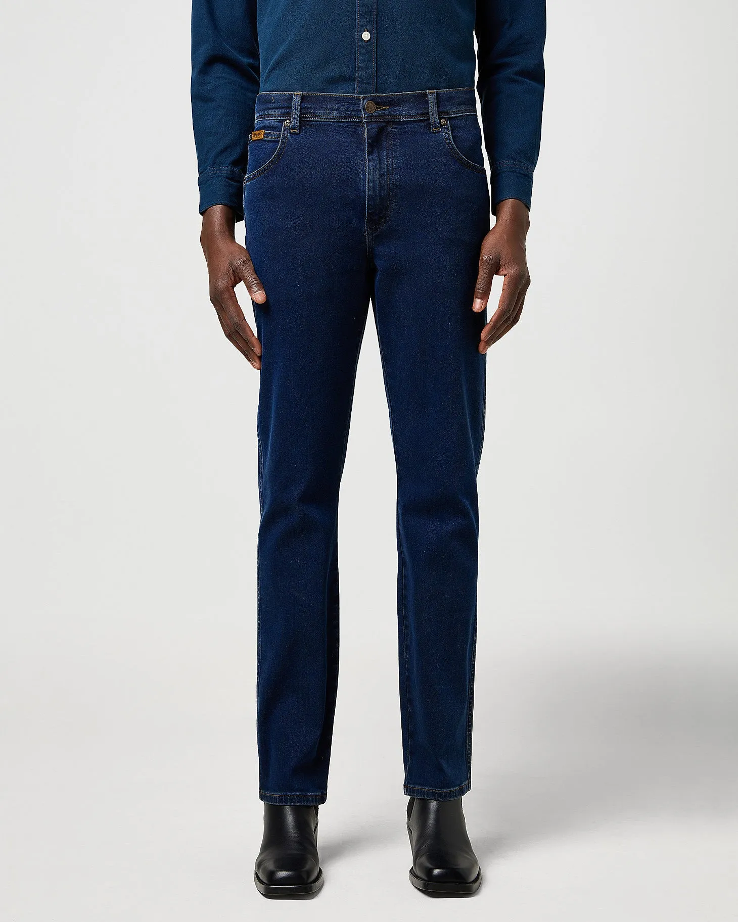 Wrangler Texas 'Free To Stretch' Authentic Straight Mens Jeans - Rustic Navy Stylish Cut Seamless Waistband Finish