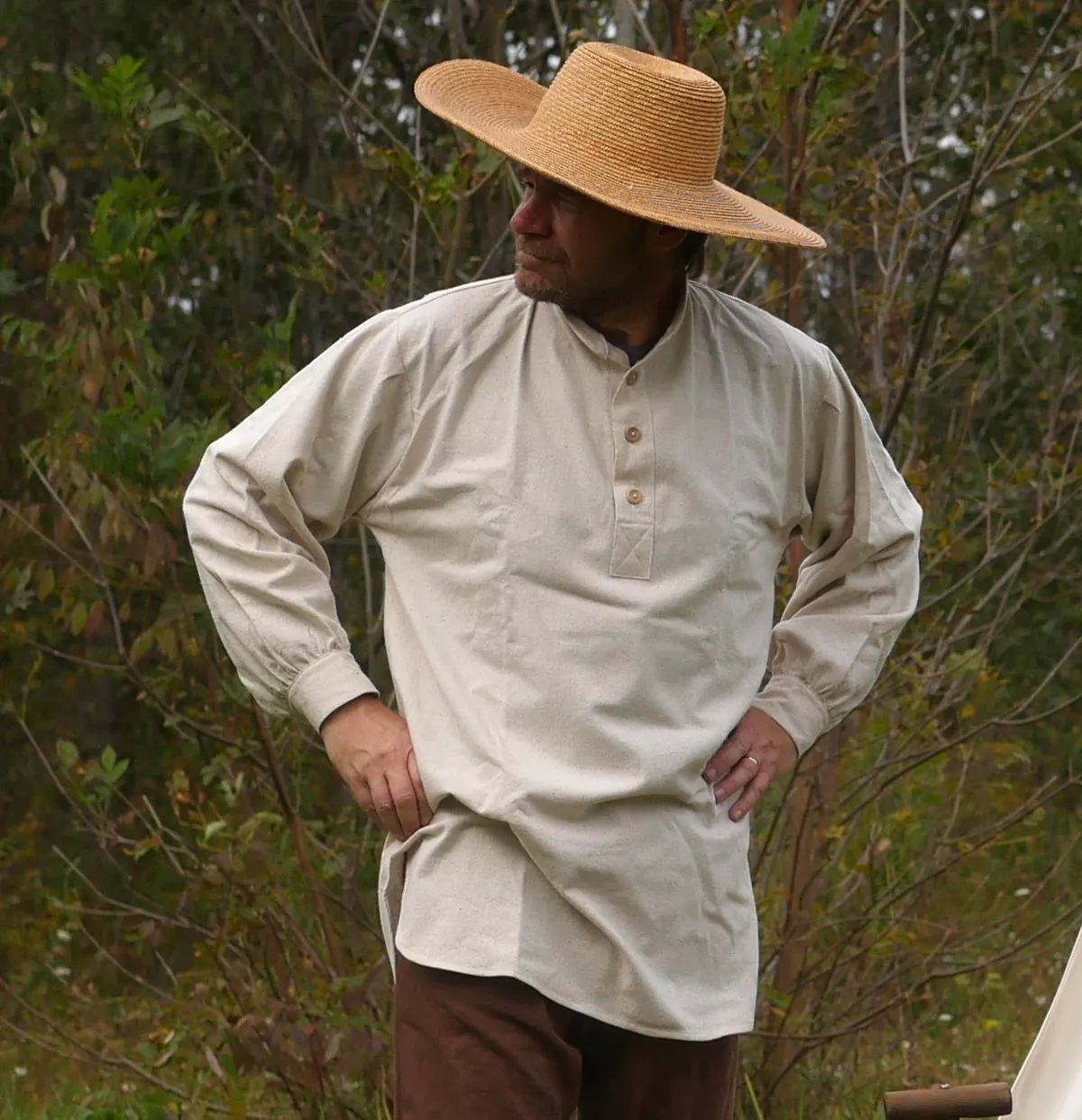 Everyday Comfort Layered Collar 19th Century Trade Shirt in Osnaburg