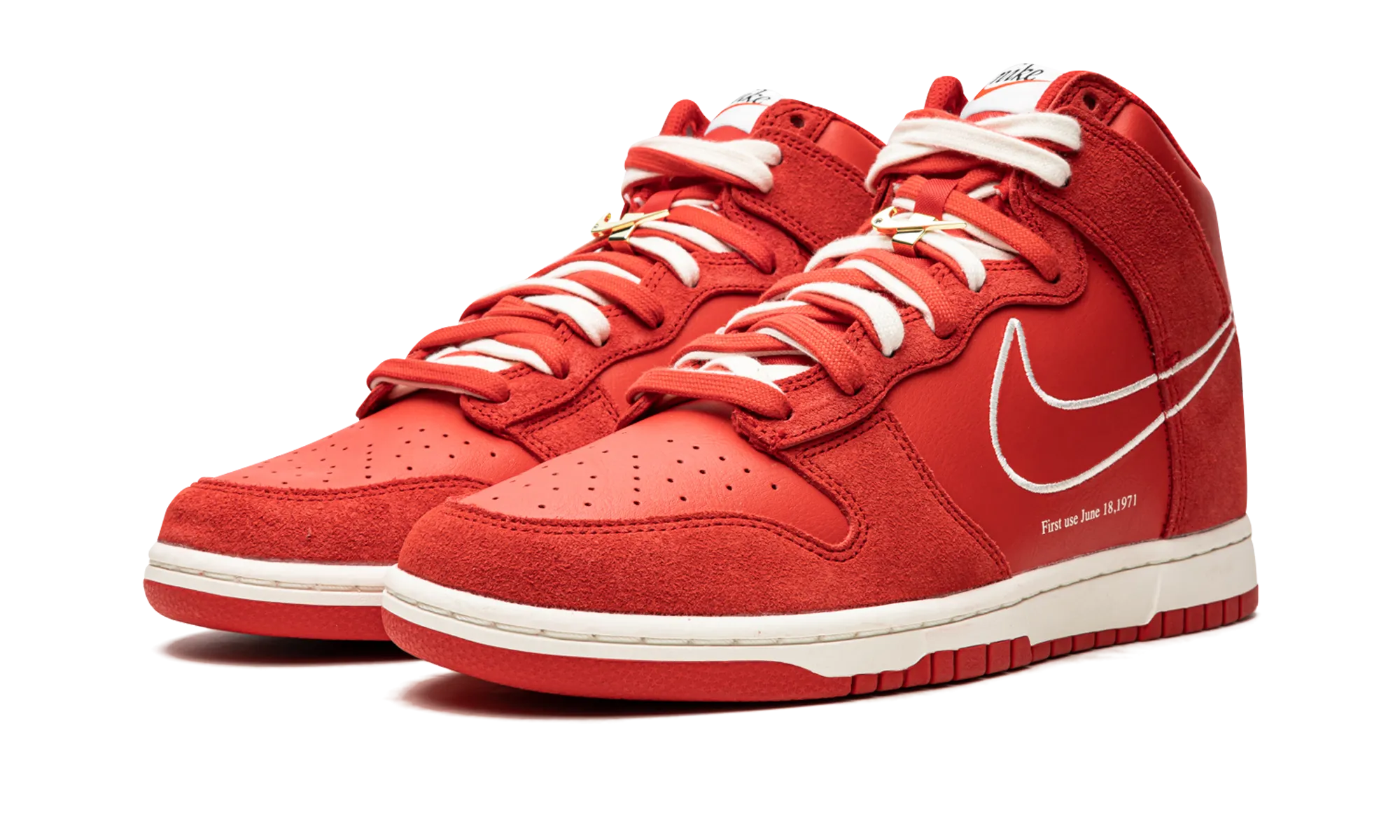 Dunk Hi SE "First Use" Free Action Fit Grip Performance