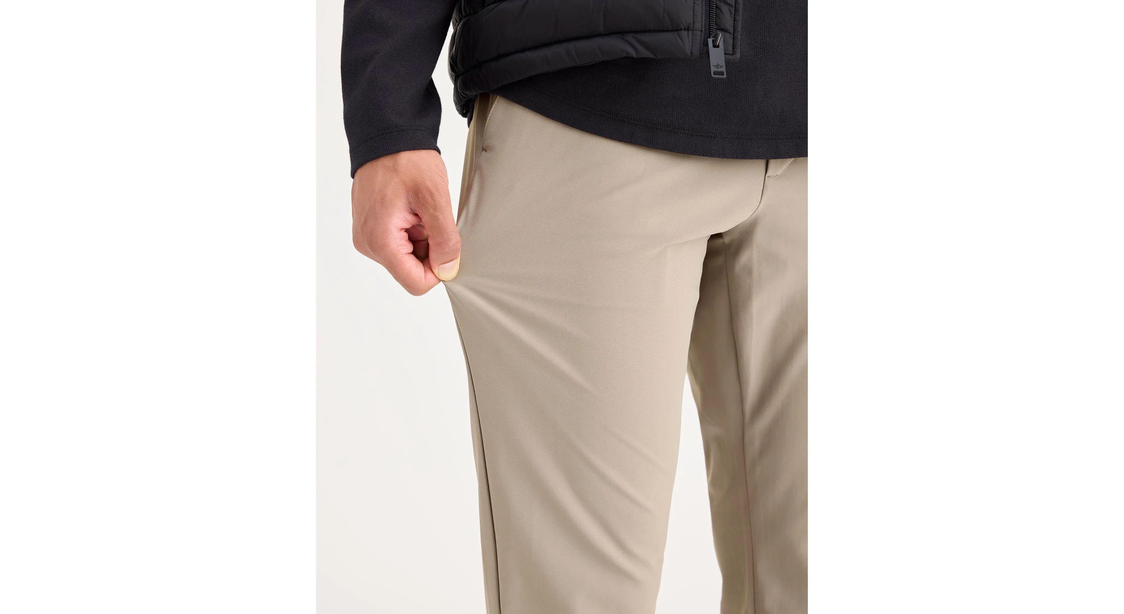 Day Ready NonIrritatingStitching Go Chino, Slim Fit with Airweave